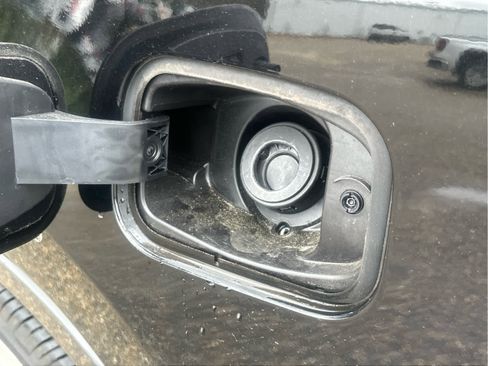 Used 2022 Jeep Wagoneer Series III w/ Premium Group I image 16