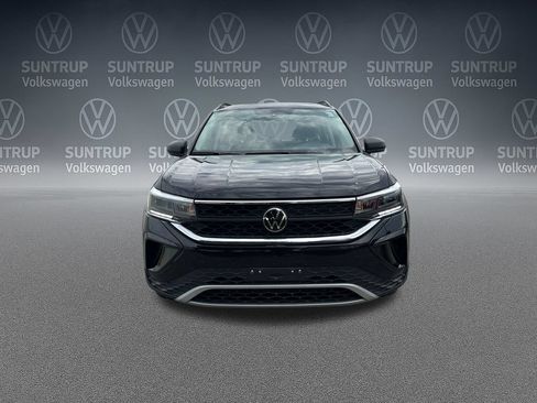 Used 2023 Volkswagen Taos S FWD image 17
