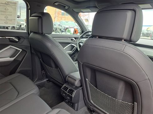 Used 2025 Audi Q3 2.0T Premium image 23