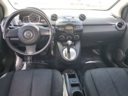 Used 2014 MAZDA MAZDA2 Sport image 8