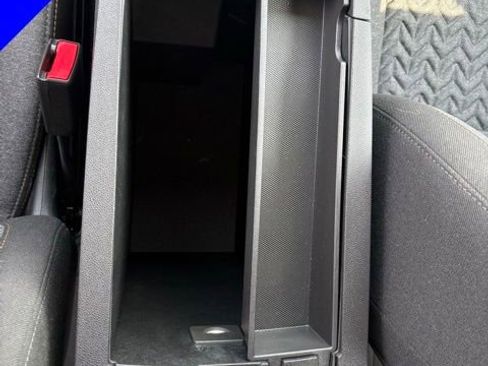 Used 2024 Chevrolet Equinox LT w/ LPO, Floor Liner Package AWD/4WD image 23