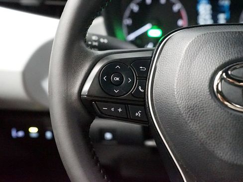 Used 2024 Toyota Corolla SE image 14