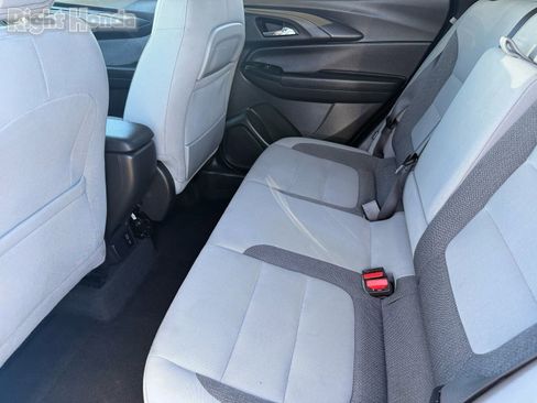 Used 2024 Chevrolet TrailBlazer LT w/ Convenience Package image 27