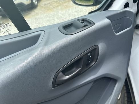 Used 2015 Ford Transit 150 XLT RWD image 23
