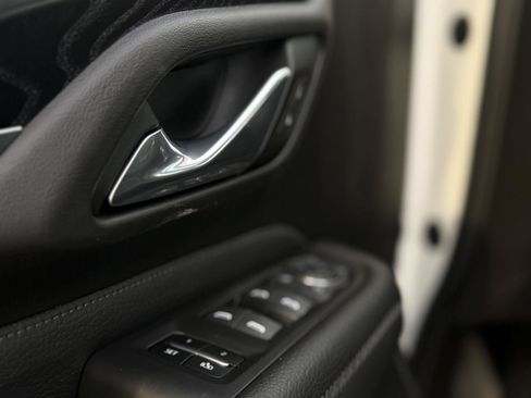 Used 2021 GMC Yukon XL Denali w/ Denali Ultimate Package image 14