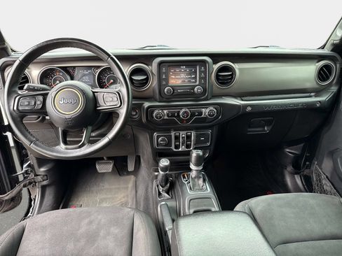 Used 2018 Jeep Wrangler Unlimited Sport S AWD/4WD image 16