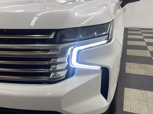 Used 2024 Chevrolet Tahoe High Country AWD/4WD image 28