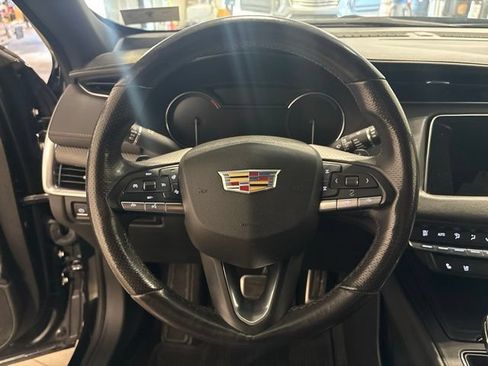 Used 2020 Cadillac XT4 Sport w/ LPO, Midnight Sport Package AWD/4WD image 16