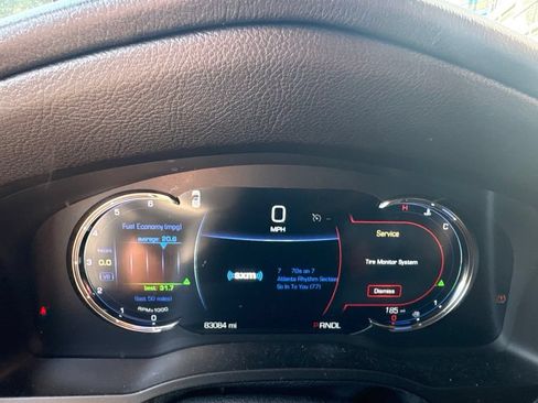 Used 2020 Cadillac Escalade 2WD image 14