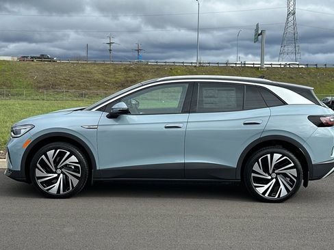 New 2026 Volkswagen ID.4 Pro S Plus image 6