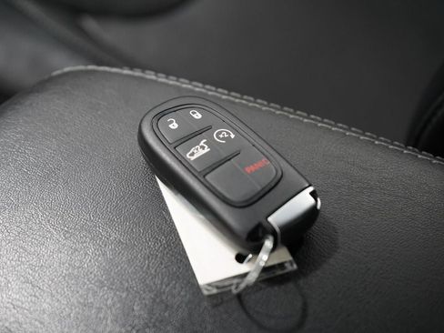 Used 2022 Jeep Cherokee Latitude Lux AWD/4WD image 20