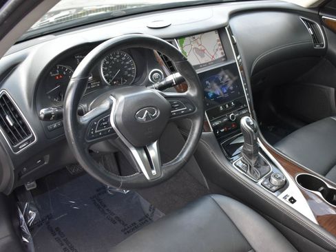 Used 2019 INFINITI Q50 Luxe w/ Essential Package (3.0T Luxe) RWD image 10