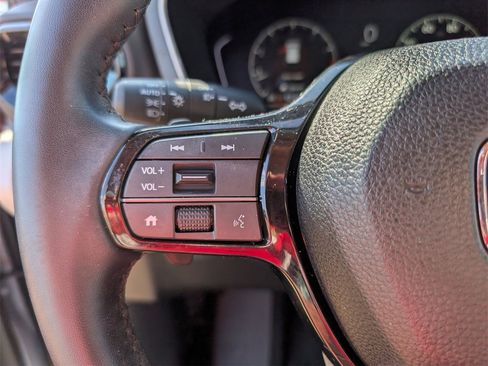 Certified 2025 Honda Pilot EX-L image 22