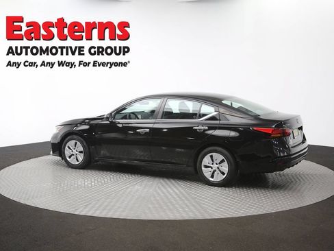 Used 2023 Nissan Altima 2.5 S FWD image 61