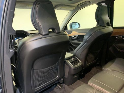 Used 2022 Volvo XC90 T6 Momentum w/ Climate Package image 34