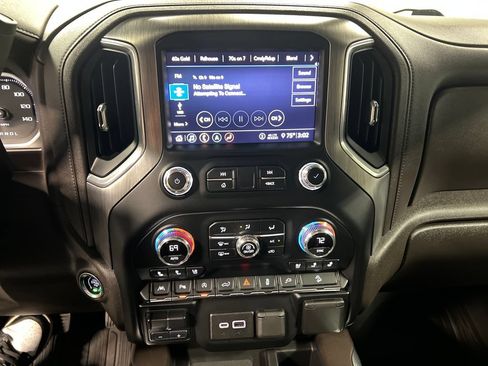 Certified 2020 GMC Sierra 1500 Denali w/ Technology Package AWD/4WD image 17