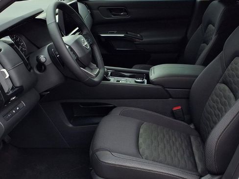 New 2026 Nissan Pathfinder SV w/ Cargo Package AWD/4WD image 11