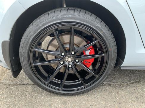 Used 2019 Volkswagen GTI SE w/ SE Experience Package FWD image 25
