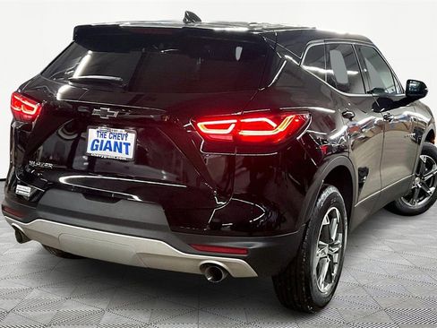 Used 2024 Chevrolet Blazer LT image 7