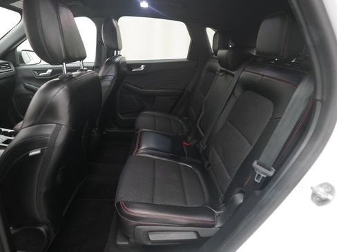 Used 2023 Ford Escape ST-Line w/ Tech Pack #1 FWD image 16