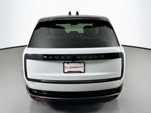 Used 2025 Land Rover Range Rover Autobiography AWD/4WD image 8