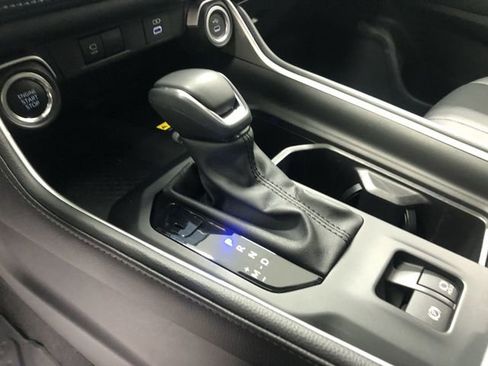 Used 2025 Toyota Grand Highlander AWD image 25