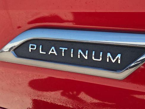 Certified 2025 Toyota Sequoia Platinum AWD/4WD image 11