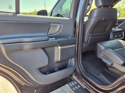 Used 2025 Ford Expedition Tremor AWD/4WD image 76