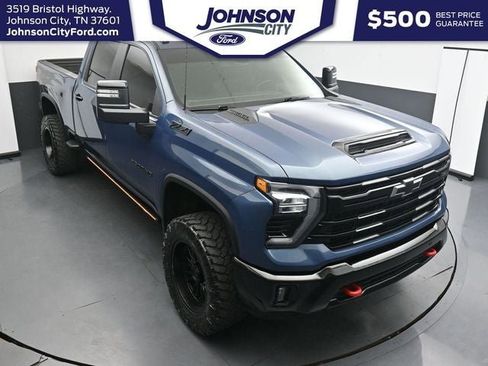 Used 2026 Chevrolet Silverado 2500 LT w/ Trail Boss Package AWD/4WD image 18