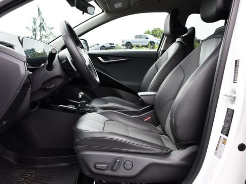 Used 2024 Kia Niro EX FWD image 16
