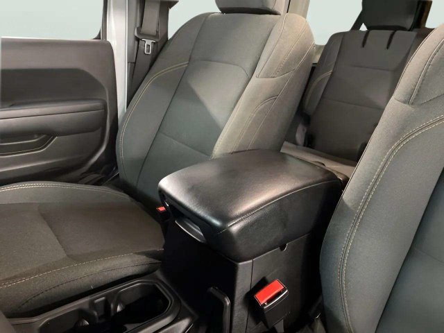 Used 2024 Jeep Wrangler Unlimited w/ Convenience Group AWD/4WD image 84