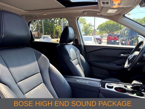 Used 2024 Nissan Rogue SL w/ SL Premium Package AWD/4WD image 12