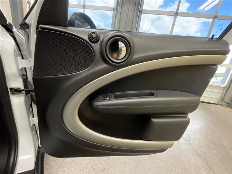 Used 2014 MINI Cooper Countryman w/ Cold Weather Package FWD image 20