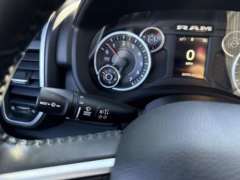 Used 2023 RAM 1500 Big Horn image 40