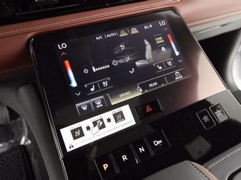 Used 2025 INFINITI QX80 Autograph AWD/4WD image 28
