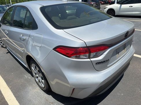 Used 2023 Toyota Corolla LE FWD image 6