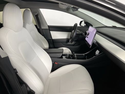Used 2018 Tesla Model 3 Long Range image 31