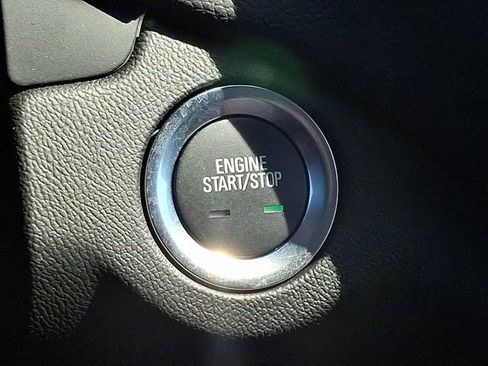 Certified 2024 Chevrolet Equinox LT image 24