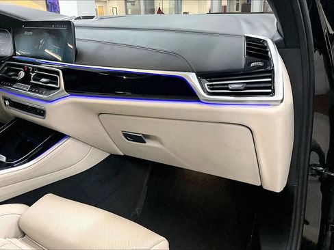 Used 2023 BMW X5 M50i w/ Executive Package image 15