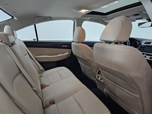 Used 2017 Subaru Legacy 2.5i Limited image 21