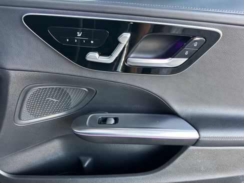 Used 2022 Mercedes-Benz C 300 Sedan image 18