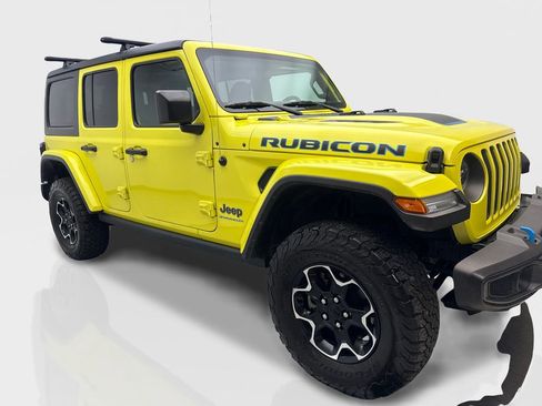 Used 2023 Jeep Wrangler Unlimited Rubicon 4xe w/ Cold Weather Group AWD/4WD image 12