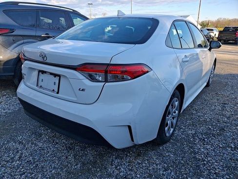 Used 2024 Toyota Corolla LE image 6