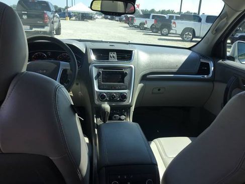 Used 2016 GMC Acadia SLT w/ Premium Edition FWD image 13