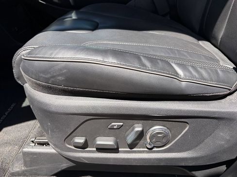 Used 2023 Hyundai Palisade Calligraphy FWD image 8