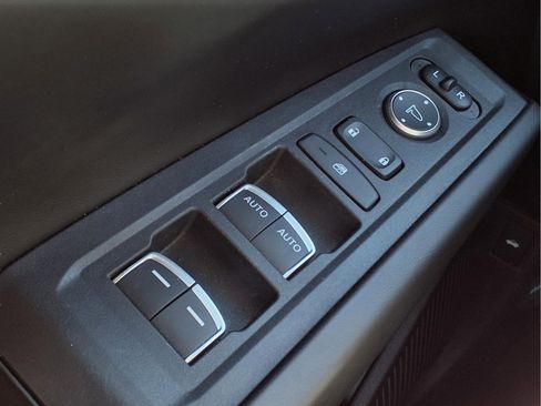 Certified 2024 Honda Accord EX image 27