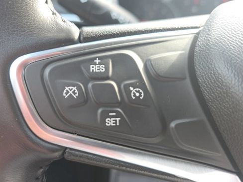 Used 2019 Chevrolet Equinox LT AWD/4WD image 23