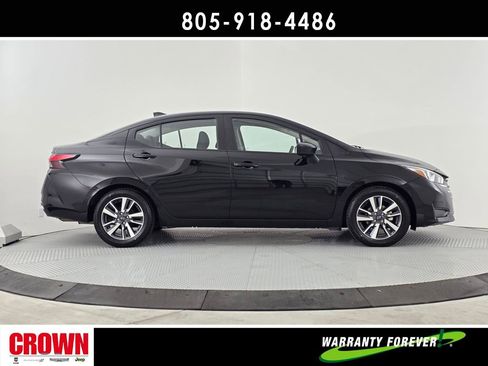 Used 2023 Nissan Versa SV image 8