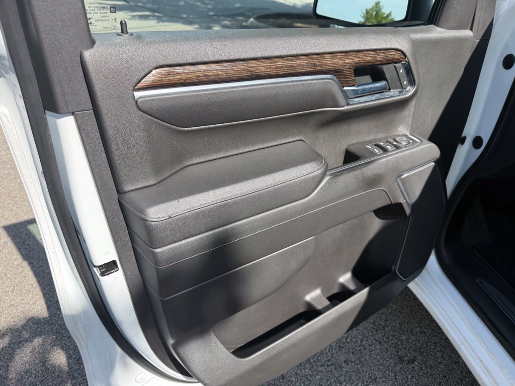 Used 2022 GMC Sierra 1500 Elevation AWD/4WD image 14