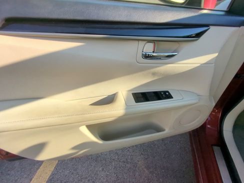 Used 2013 Lexus ES 350 FWD image 8